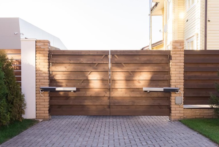 Motorisation de portail à Distroff : comment sécuriser votre propriété